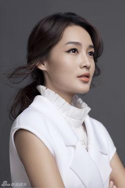 娱乐大爆料李沁,娱乐圈的清新女神，揭秘她的魅力人生  第3张